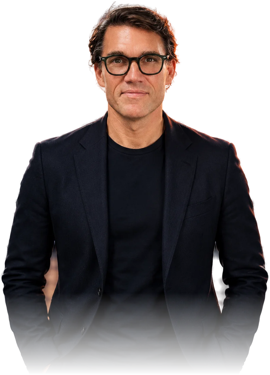 Karl Lillrud, AI keynote speaker and entrepreneur, in a navy blazer